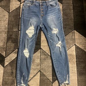 High wasted ripped jeans